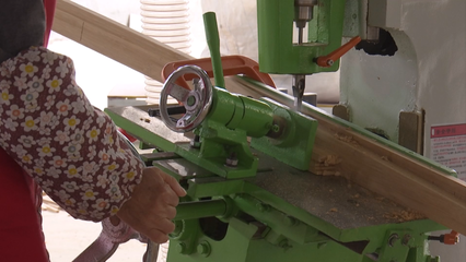 西蘭鄉亨嘉竹木制品精深加工項目進入試生產階段，工藝品銷售蓄勢待發